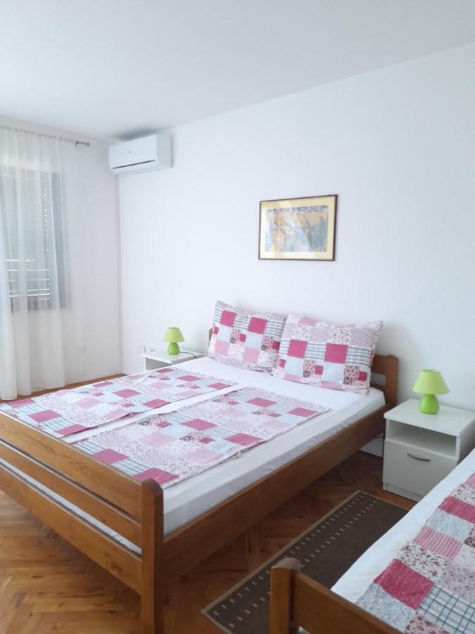 Apartment Gotovina Biograd Na Moru Ngoại thất bức ảnh