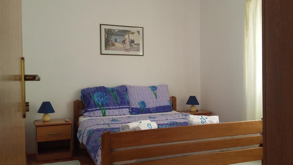 Apartment Gotovina Biograd Na Moru Ngoại thất bức ảnh