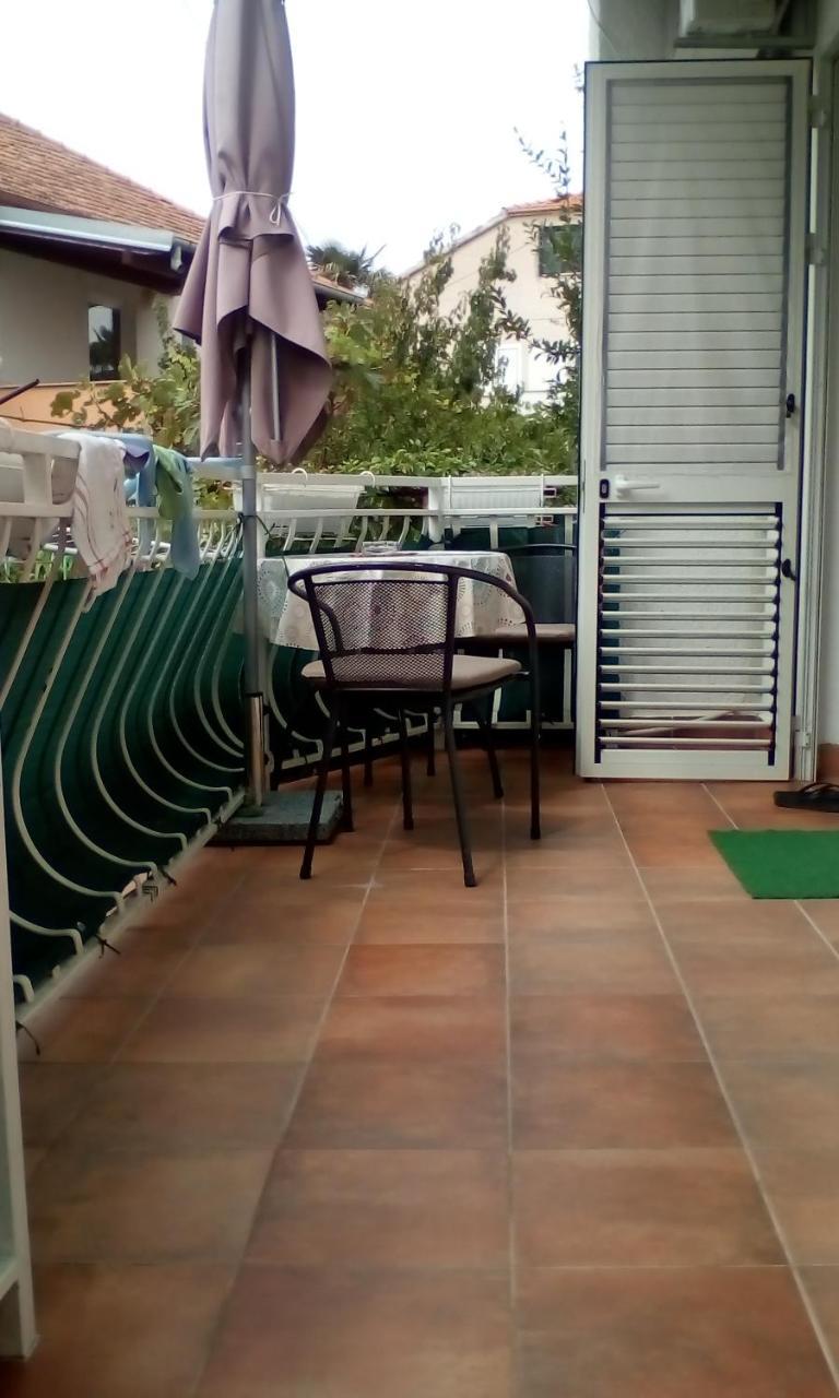Apartment Gotovina Biograd Na Moru Ngoại thất bức ảnh